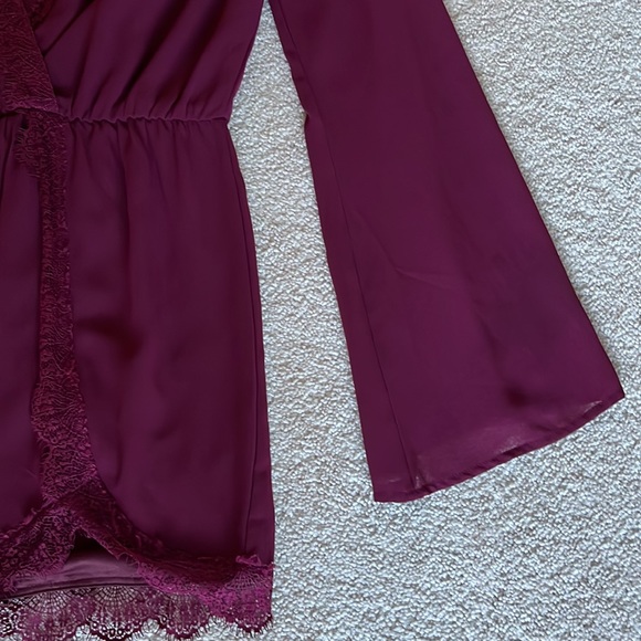 Tobi Romper Wine Color size Medium - Picture 7 of 11